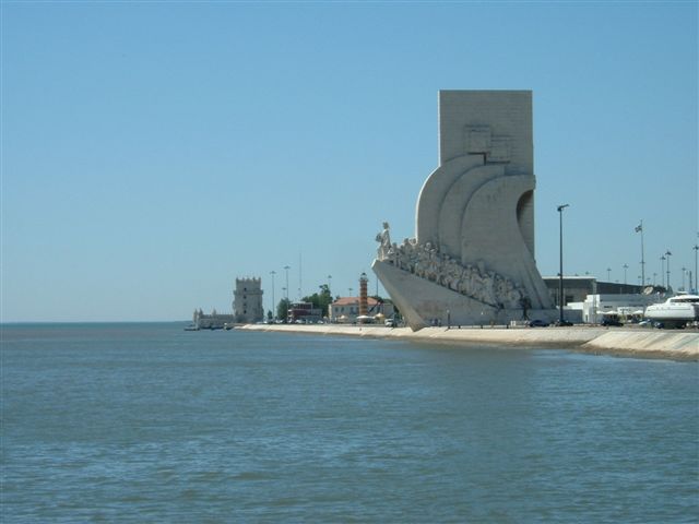 618x457 pixels (40K)