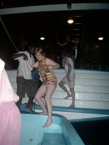 338x457 pixels (30K)