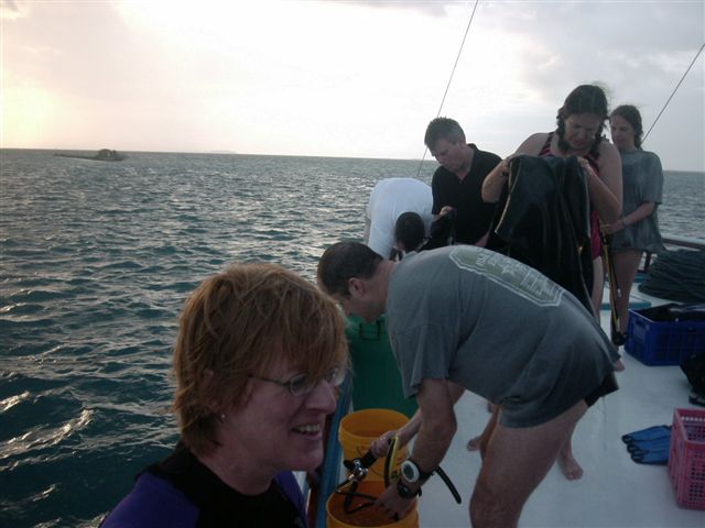 618x457 pixels (51K)