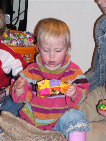 338x457 pixels (44K)