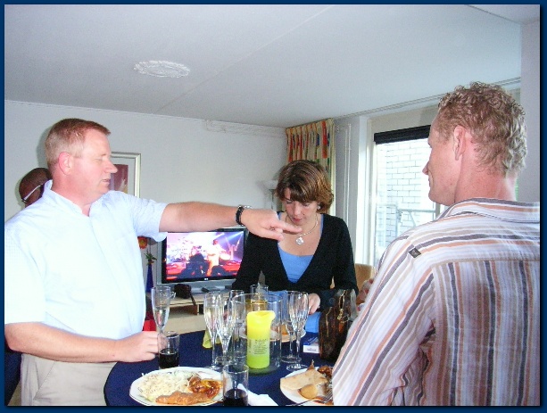 600x449 pixels (120K)