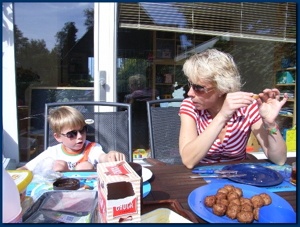 600x449 pixels (162K)