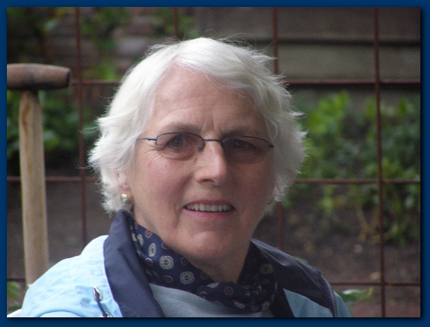 600x449 pixels (100K)