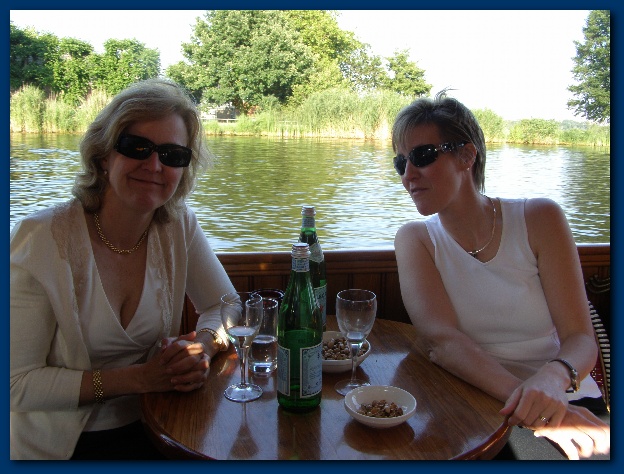 600x449 pixels (138K)