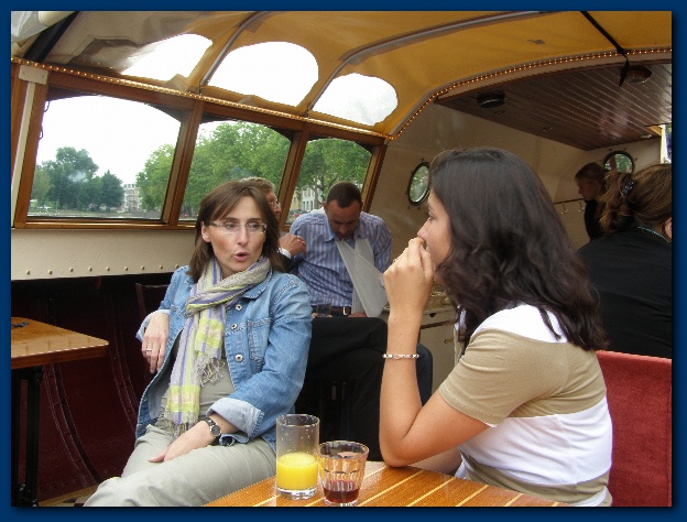 600x449 pixels (132K)