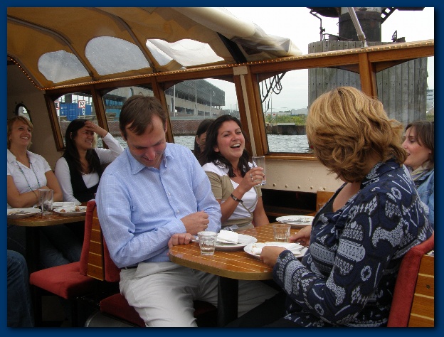 600x449 pixels (139K)