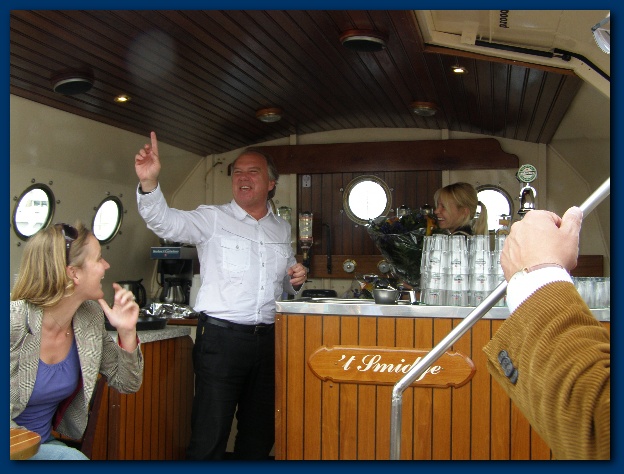 600x449 pixels (123K)