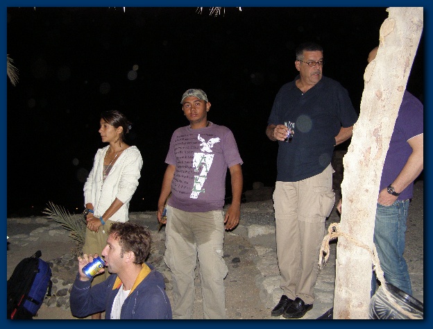 600x449 pixels (118K)