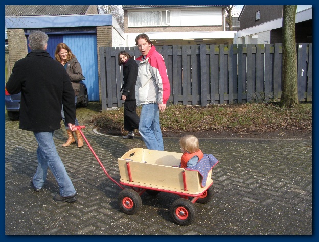 600x449 pixels (161K)