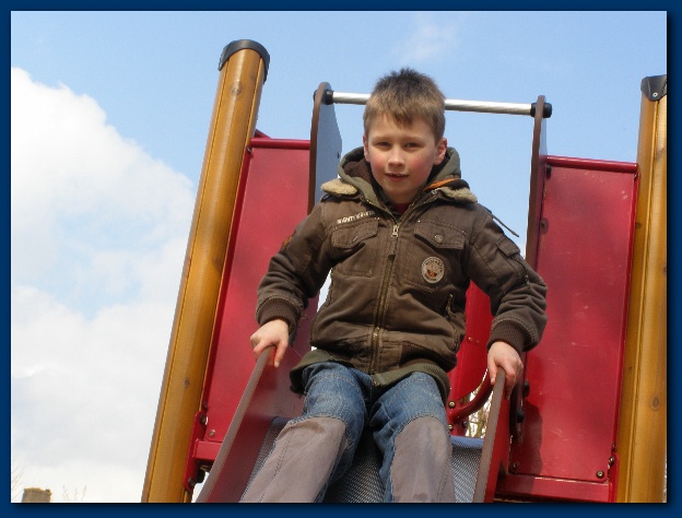 600x449 pixels (98K)