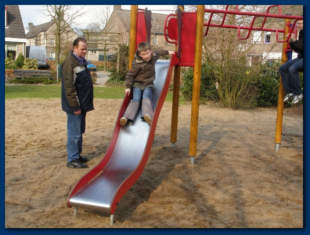 600x449 pixels (169K)