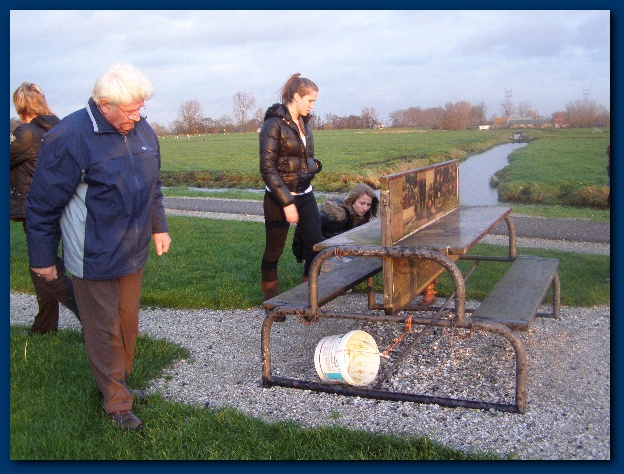 600x449 pixels (157K)