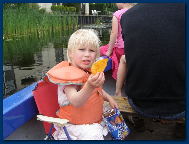 600x449 pixels (120K)