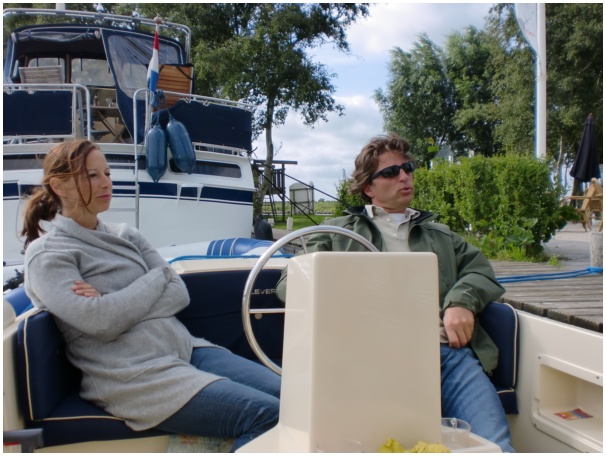 584x433 pixels (118K)