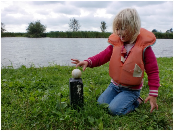 584x433 pixels (120K)