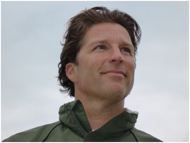 584x433 pixels (52K)