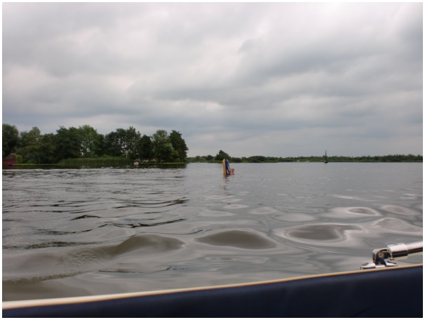 584x433 pixels (63K)