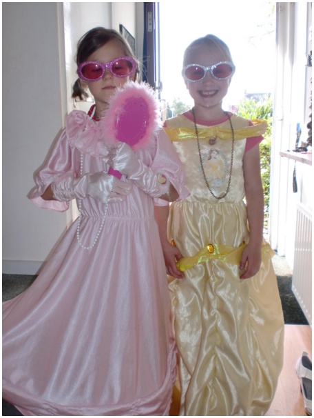 434x583 pixels (87K)