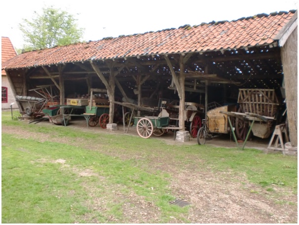 584x433 pixels (128K)