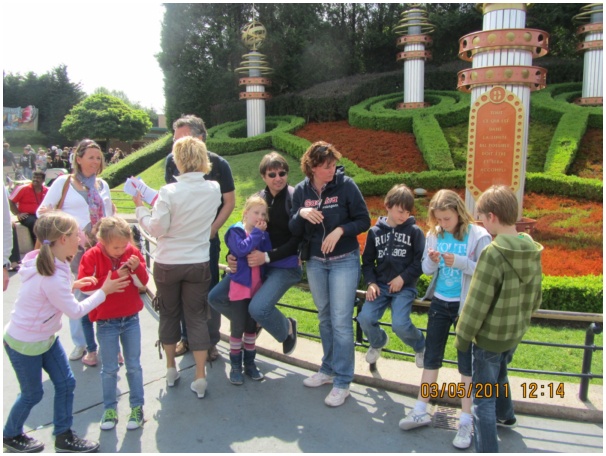 584x433 pixels (134K)