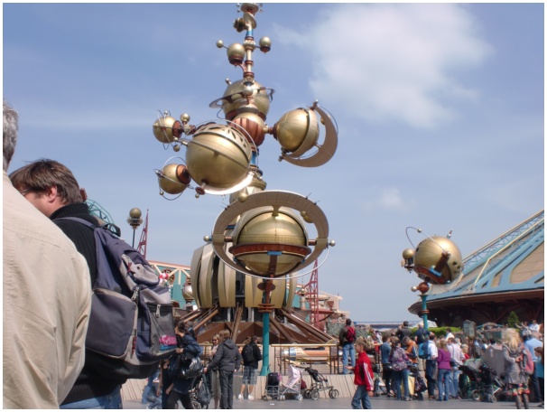 584x433 pixels (100K)