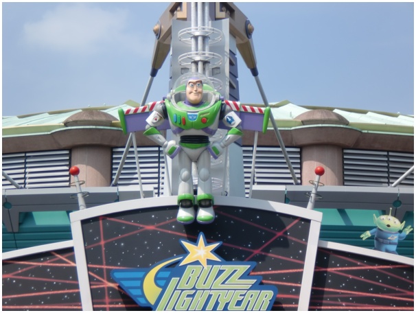 584x433 pixels (104K)