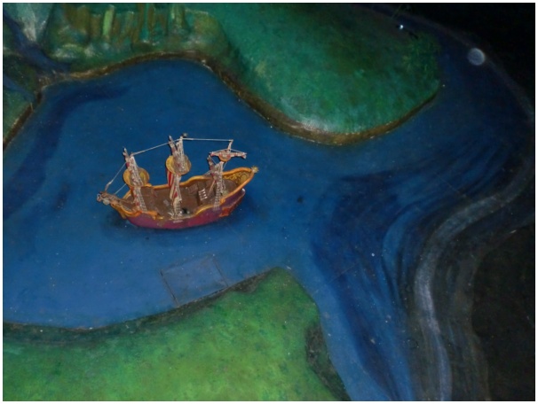 584x433 pixels (77K)