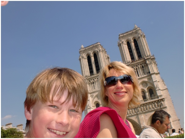 584x433 pixels (82K)