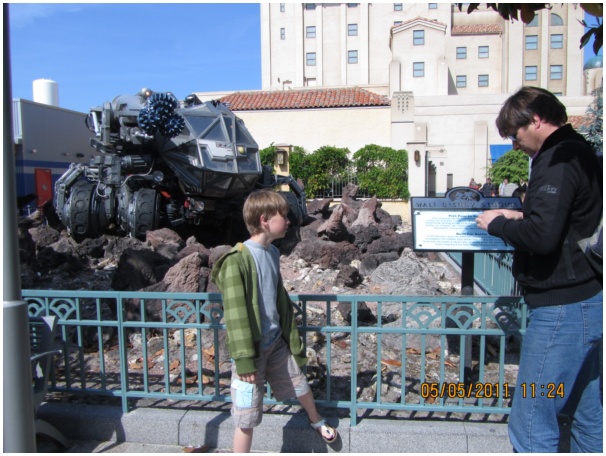 584x433 pixels (132K)