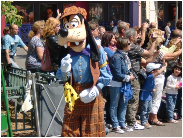 584x433 pixels (147K)