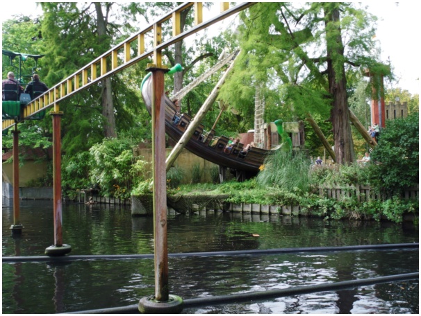 584x433 pixels (156K)