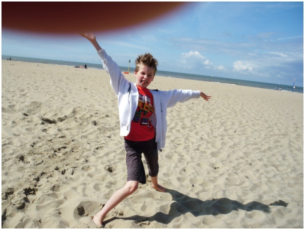 584x433 pixels (95K)