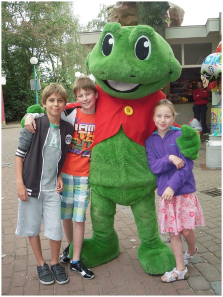 434x583 pixels (121K)