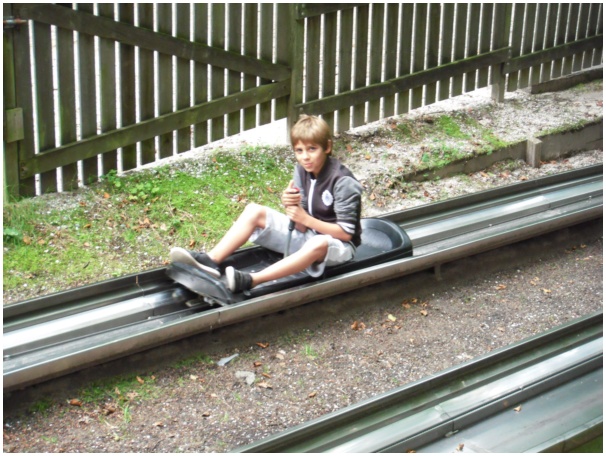 584x433 pixels (145K)