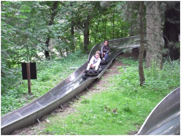 584x433 pixels (147K)