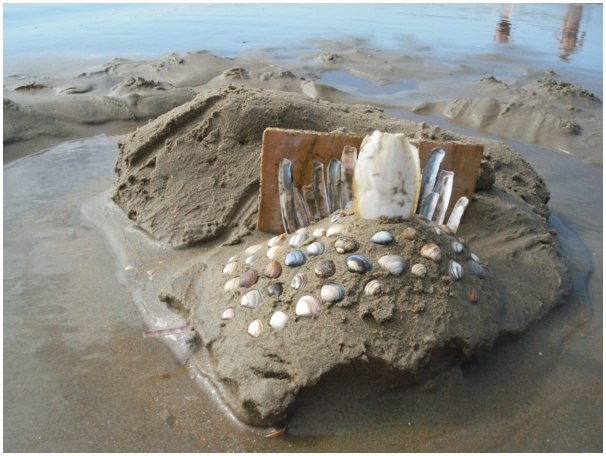 584x433 pixels (108K)