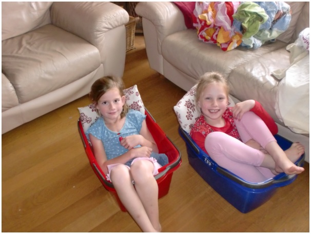 584x433 pixels (90K)