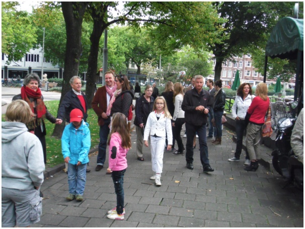 584x433 pixels (143K)