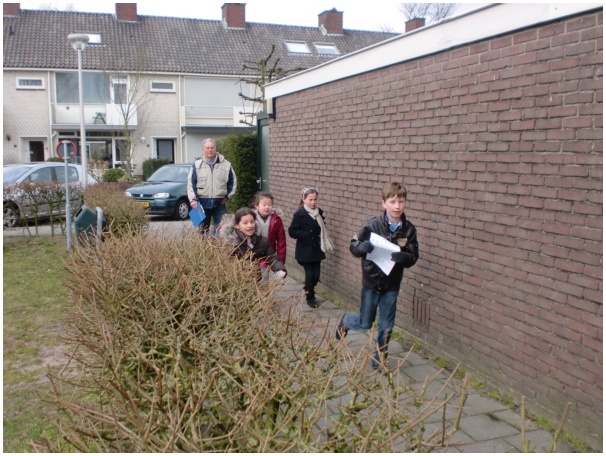 584x433 pixels (143K)