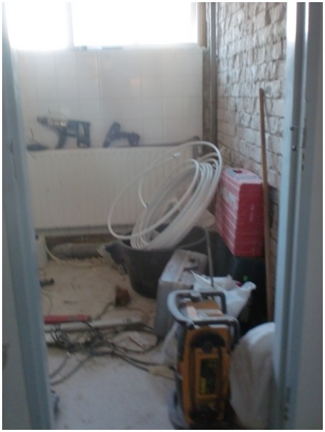 434x583 pixels (62K)