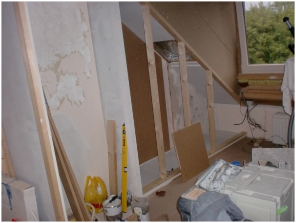 584x433 pixels (77K)