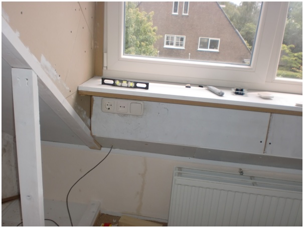 584x433 pixels (67K)