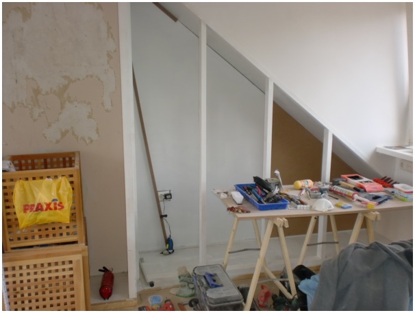 584x433 pixels (71K)