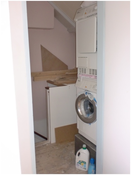 434x583 pixels (47K)