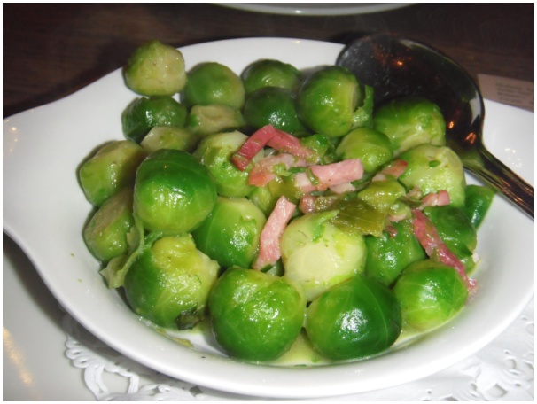 584x433 pixels (89K)