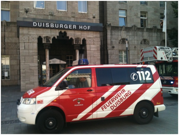 584x433 pixels (108K)