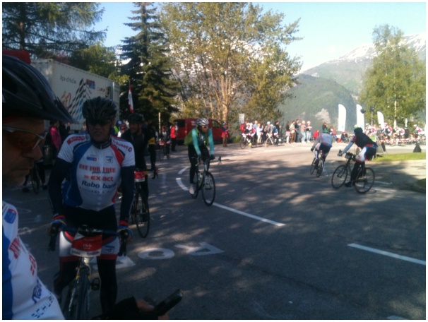 584x433 pixels (111K)