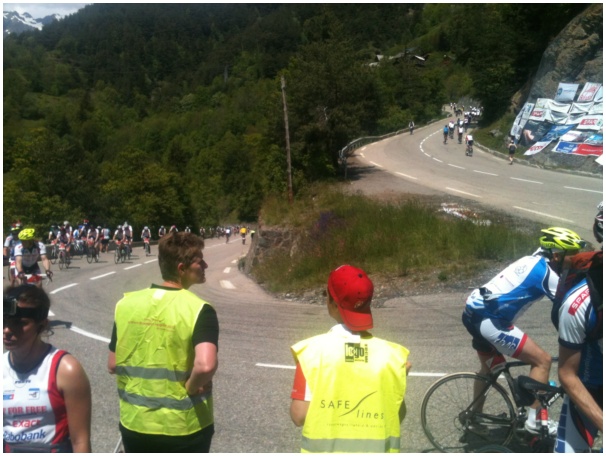 584x433 pixels (115K)