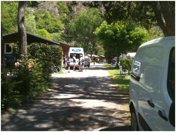 584x433 pixels (135K)