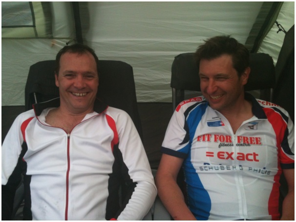 584x433 pixels (82K)